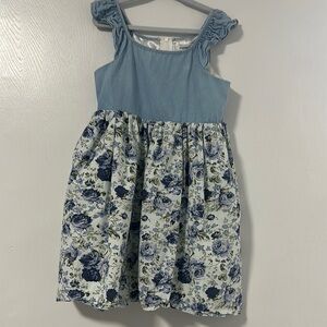 Popatu Floral Blue Kids Dress in size 5